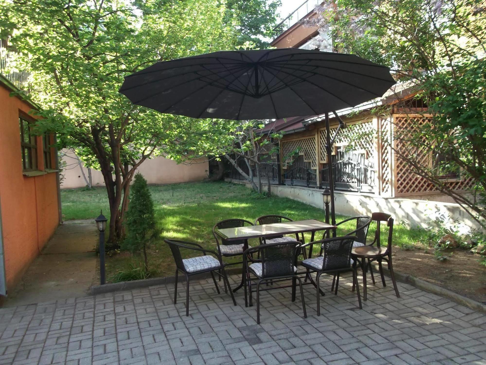 Vila Silia Skopie Exterior foto